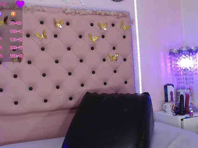 EmmaPink3