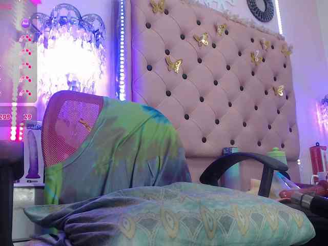 EmmaPink3 webcam