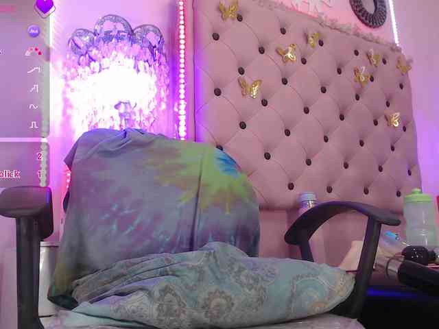 EmmaPink3 webcam