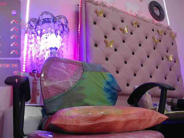 EmmaPink3 webcam