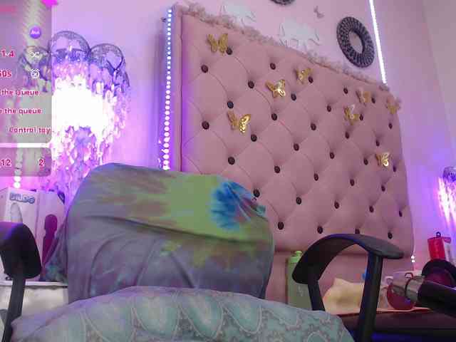 EmmaPink3