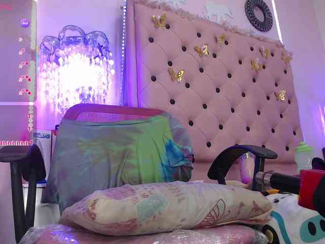 EmmaPink3 webcam