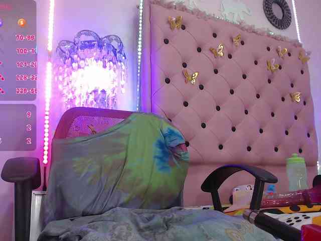 EmmaPink3 webcam
