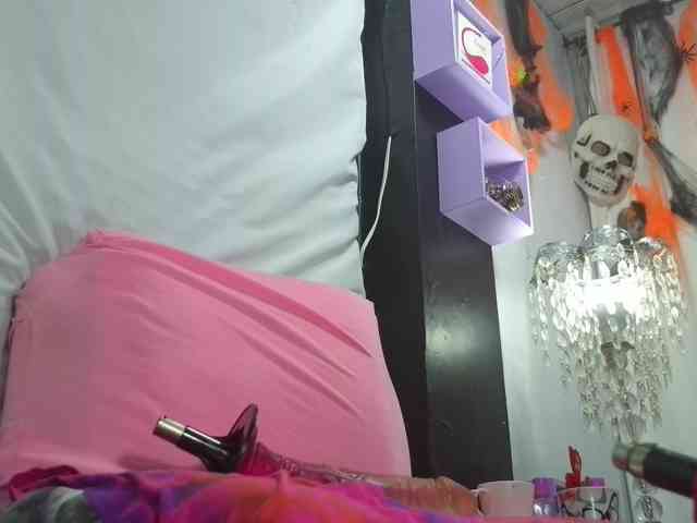 EmmaPink3 EmmaPink3