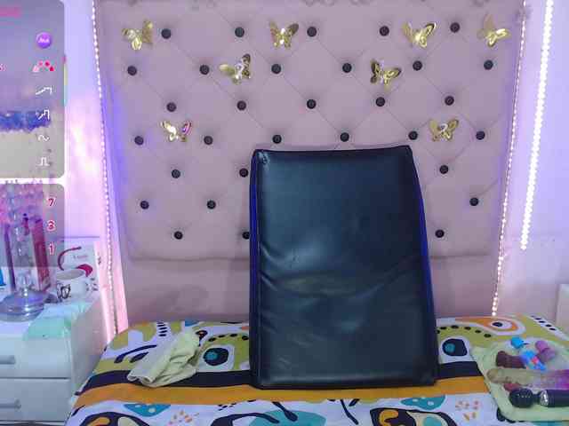 EmmaPink3 webcam