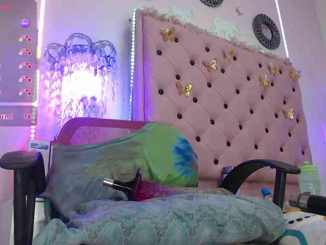 EmmaPink3 webcam