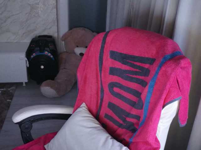 Annyfit4you live cam on BongaCams