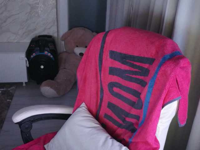 Annyfit4you live cam on BongaCams
