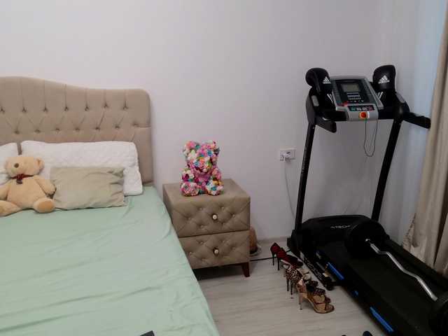 Annyfit4you live cam on BongaCams