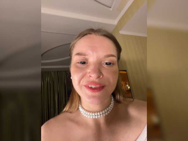 ThatTripPink3 live cam on BongaCams