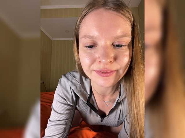 ThatTripPink3 live cam on BongaCams