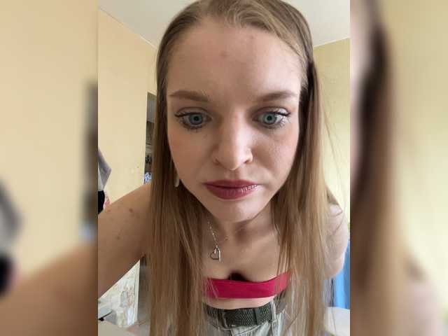 ThatTripPink3 live cam on BongaCams