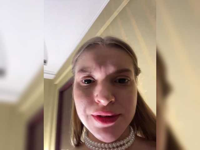 ThatTripPink3 live cam on BongaCams