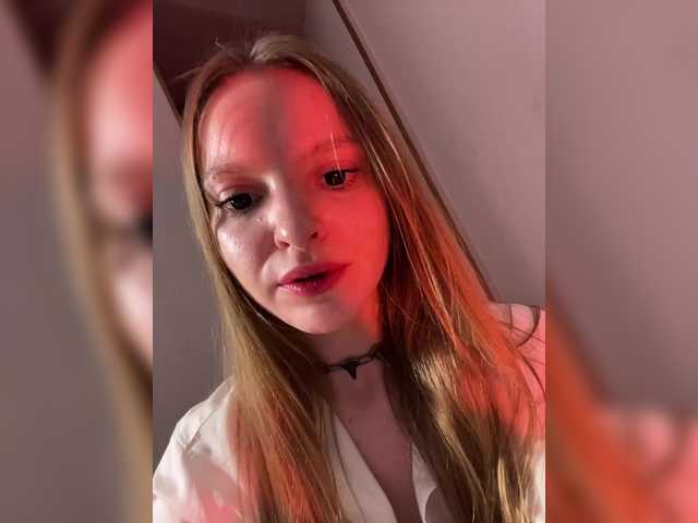 ThatTripPink3 live cam on BongaCams
