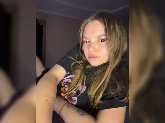 ThatTripPink3 live cam on BongaCams