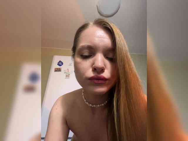 AliciaTroupe webcam