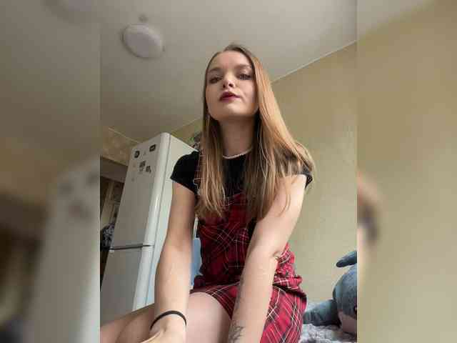 AliciaTroupe webcam