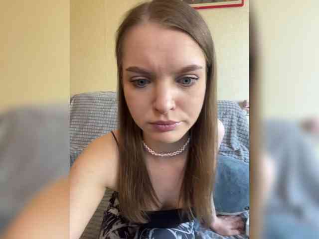 AliciaTroupe webcam