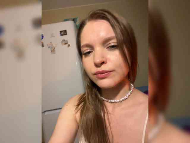 AliciaTroupe webcam