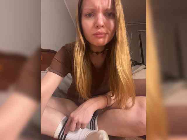 AliciaTroupe webcam