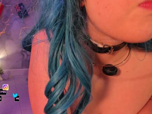 Katemoss70 live cam on BongaCams