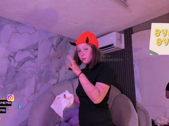 Katemoss70 live cam on BongaCams
