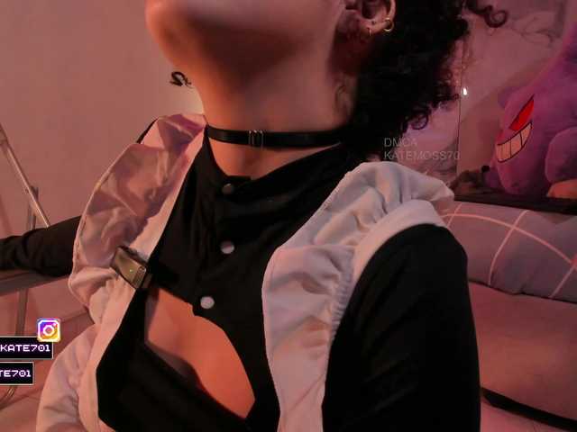 Katemoss70 live cam on BongaCams