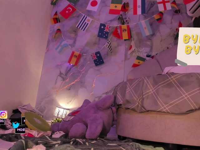 Katemoss70 live cam on BongaCams