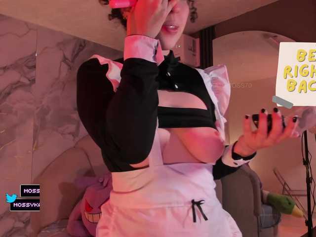 Katemoss70 live cam on BongaCams