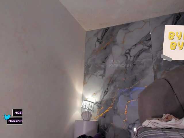 Katemoss70 live cam on BongaCams