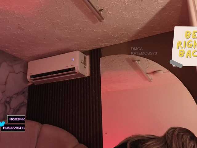 Katemoss70 live cam on BongaCams