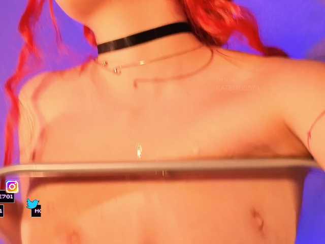 Katemoss70 live cam on BongaCams