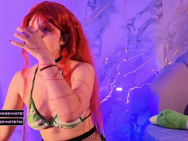 Katemoss70 live cam on BongaCams