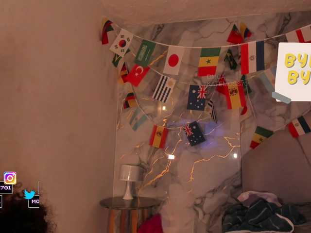 Katemoss70 live cam on BongaCams