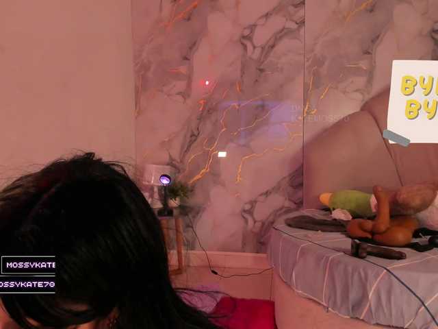 Katemoss70 live cam on BongaCams
