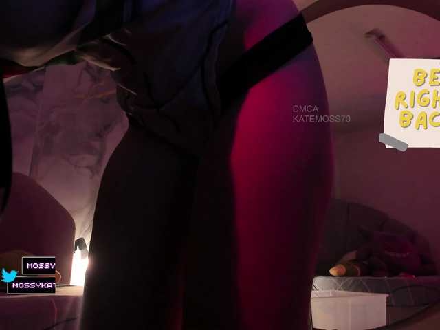 Katemoss70 live cam on BongaCams