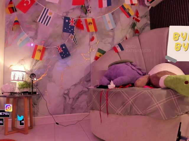 Katemoss70 live cam on BongaCams