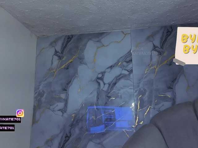 Katemoss70 live cam on BongaCams