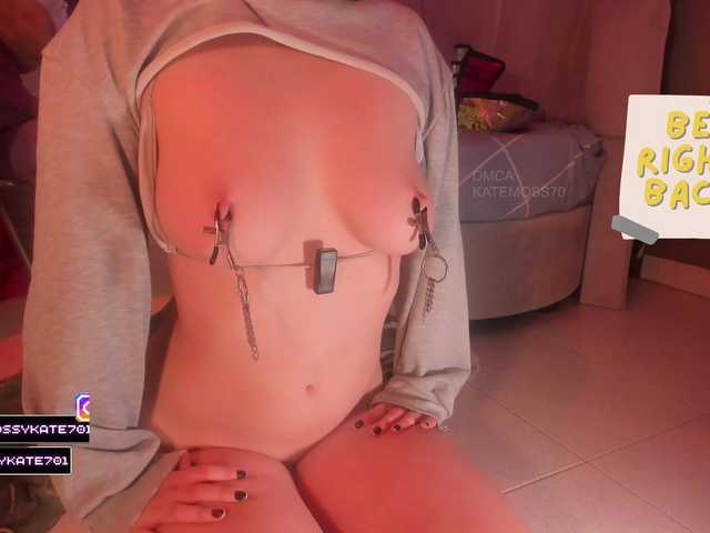 Katemoss70 live cam on BongaCams