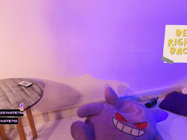 Katemoss70 live cam on BongaCams