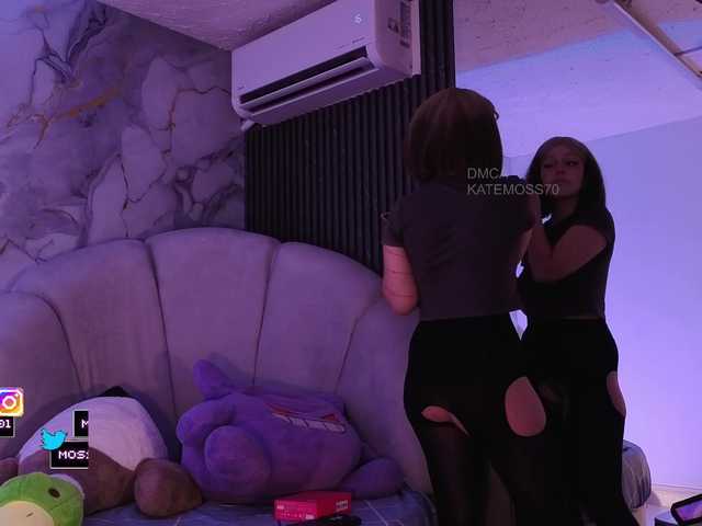 Katemoss70 live cam on BongaCams