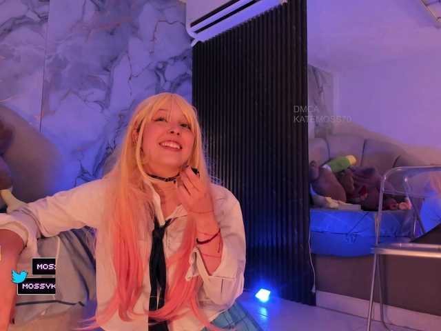 Katemoss70 live cam on BongaCams