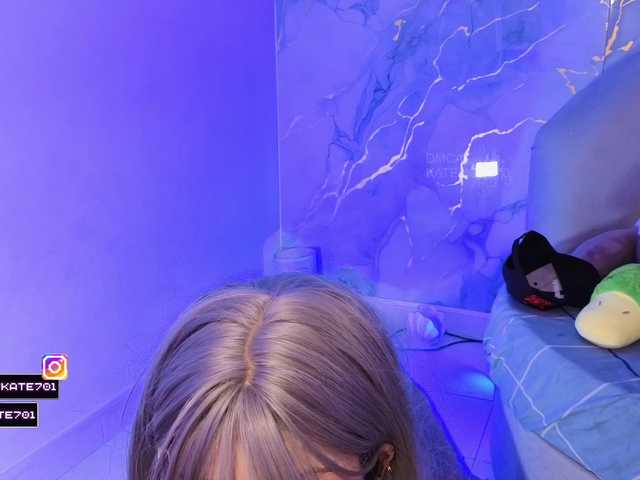 Katemoss70 live cam on BongaCams