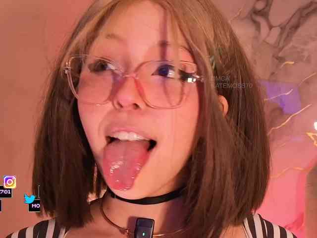 Katemoss70 webcam