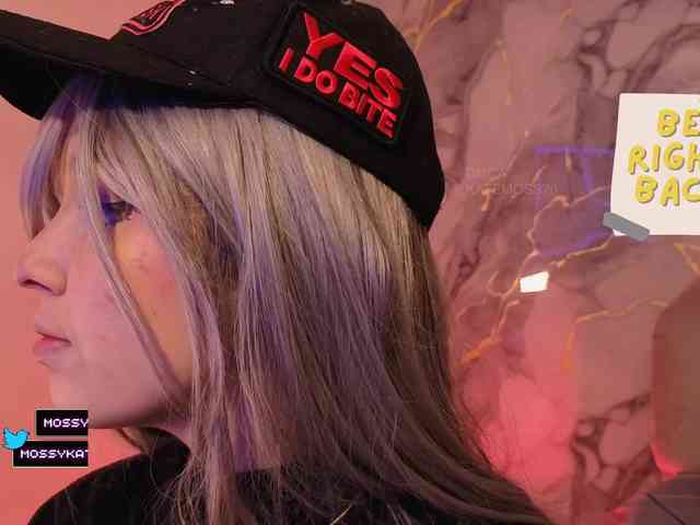 Katemoss70 Live Webcam on BongaCams