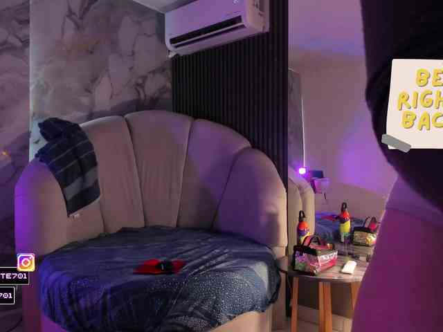 Katemoss70 webcam
