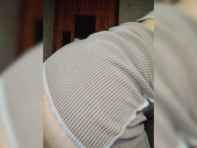 le modèle Liilu2929 est en webcam porno dans un show sur le site bongacams, il possède les tags suivants: White/Caucasian,Blonde,Trimmed