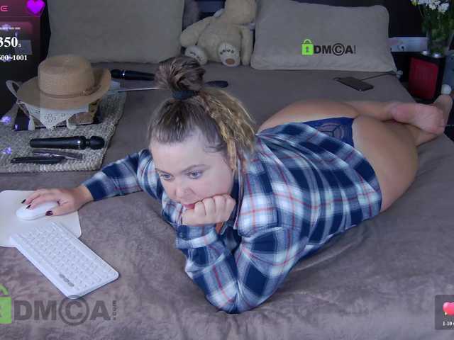 HairyCrotch live cam