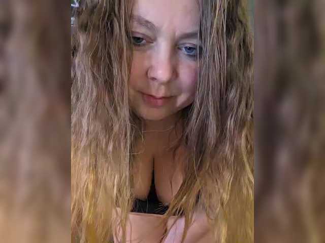 HairyCrotch's BongaCams show and profile