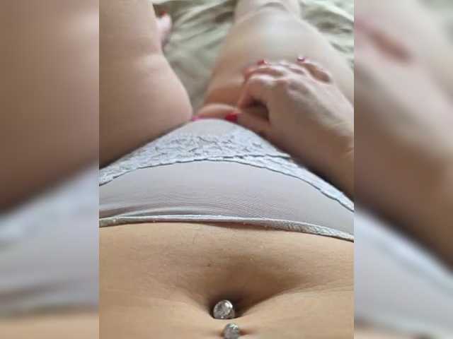 HairyCrotch's BongaCams show and profile